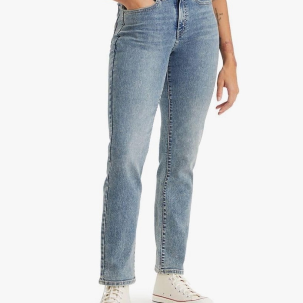 Levi's Women's 724 High Rise Straight Jeans  NWT